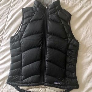 Patagonia Down Vest - Small